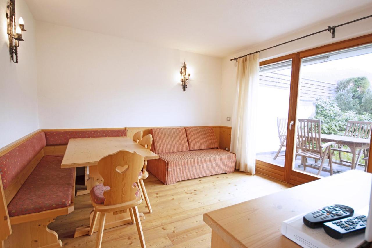 Aurturist Valdaora Roulette Apartment Phòng bức ảnh